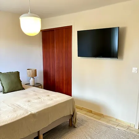 Villa Charmante Renovee Avec Piscine Montélimar