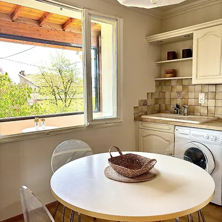 Charmante Renovee Avec Piscine Villa